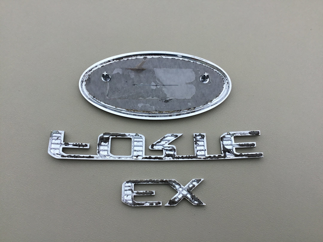 2010-2013 Kia Forte EX Trunk Emblem Set