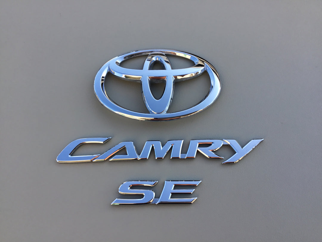 2012-2017 Toyota Camry SE Trunk Emblem Set