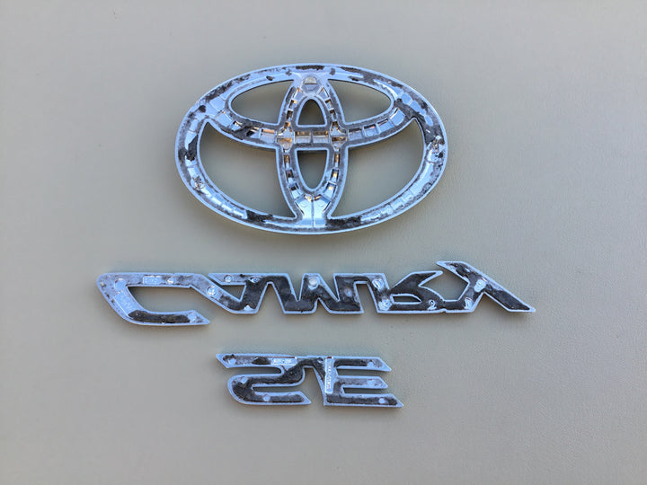 2012-2017 Toyota Camry SE Trunk Emblem Set