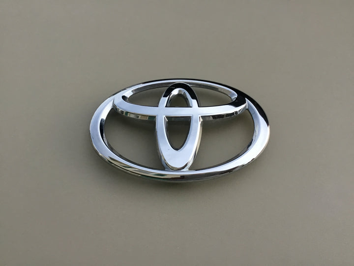 2009-2012 Toyota RAV4 Grille Emblem