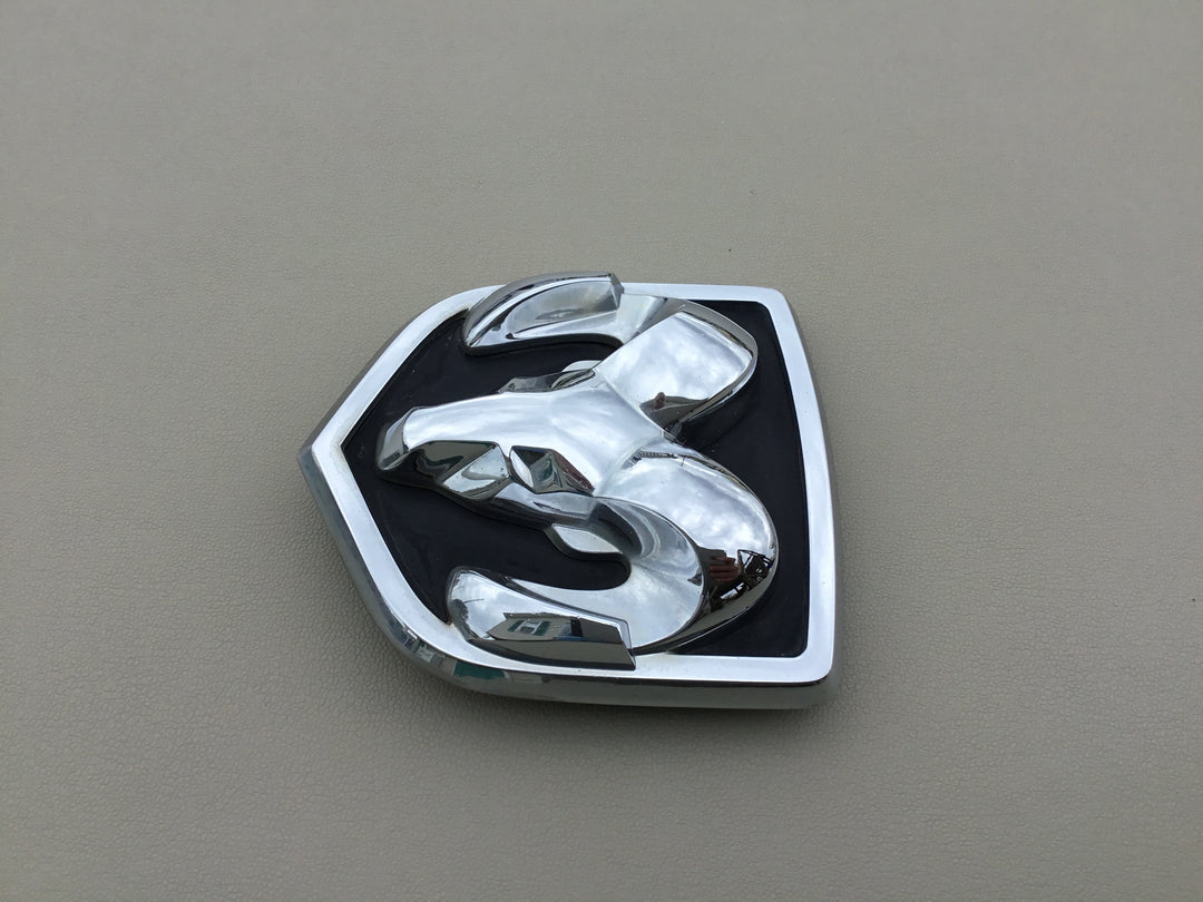 2006-2009 Dodge Ram 1500 2500 Grille Emblem