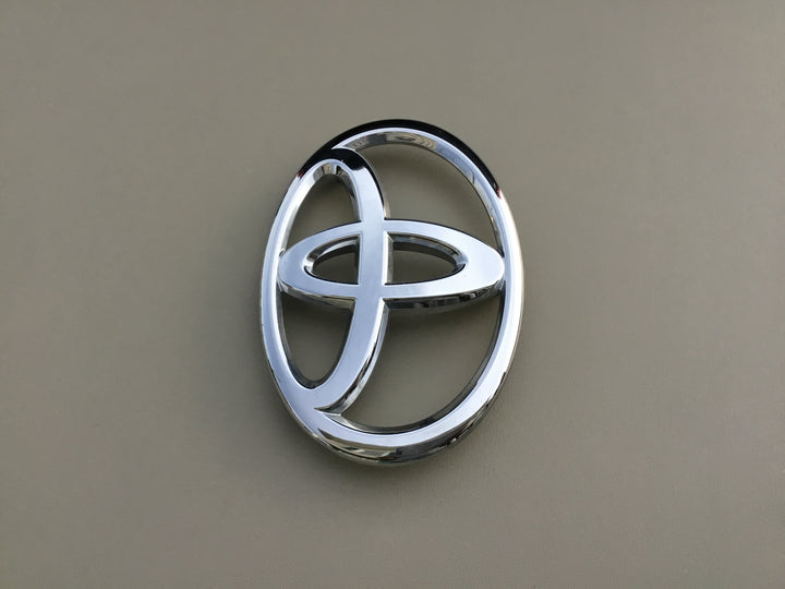 2009-2012 Toyota RAV4 Grille Emblem