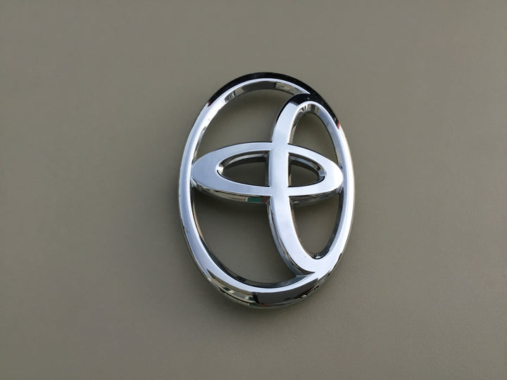 2009-2012 Toyota RAV4 Grille Emblem
