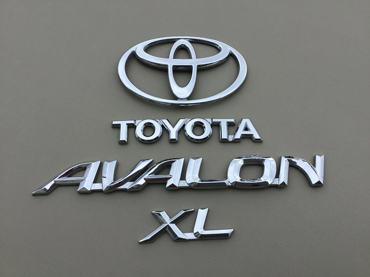 2001-2004 Toyota Avalon XL Trunk Emblem Set