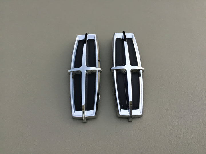 2010-2012 Lincoln MKZ Fender Emblem Set