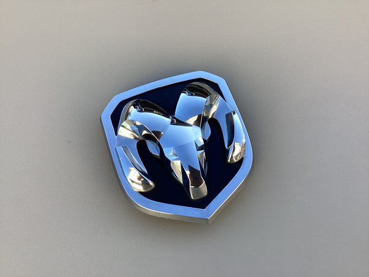 2013-2018 Dodge Ram 1500 2500 Grille Emblem