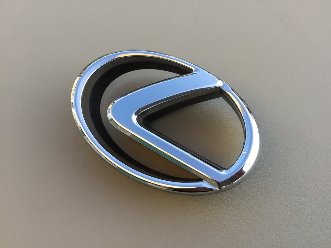 2006-2008 Lexus RX400H Grille Emblem