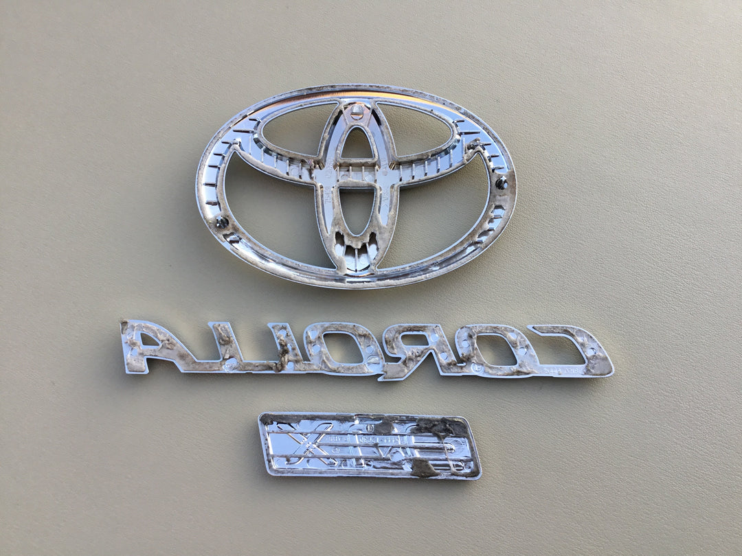 2009-2013 Toyota Corolla XLE Trunk Emblem Set