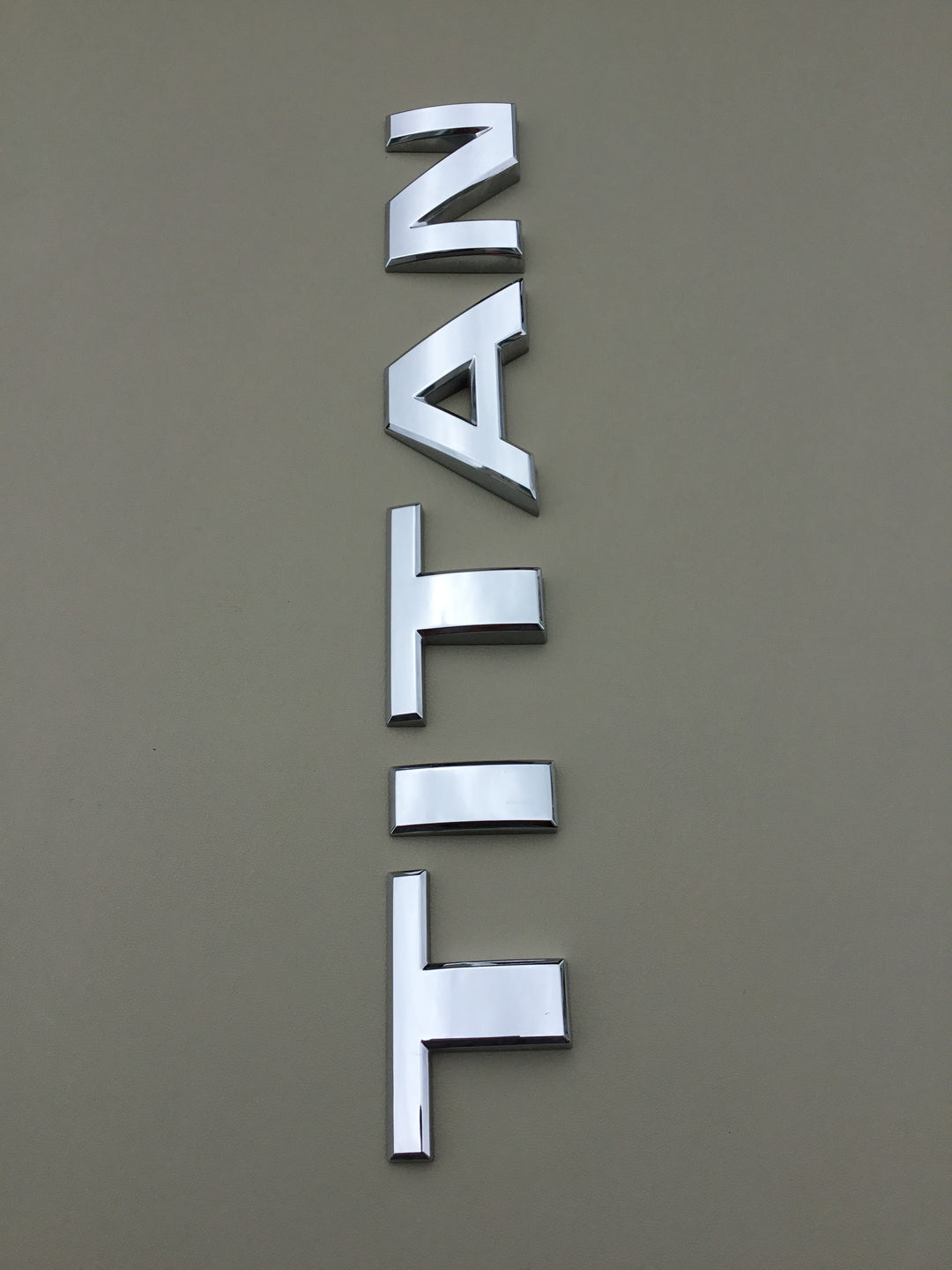 2004-2015 Nissan Titan Tailgate Emblem