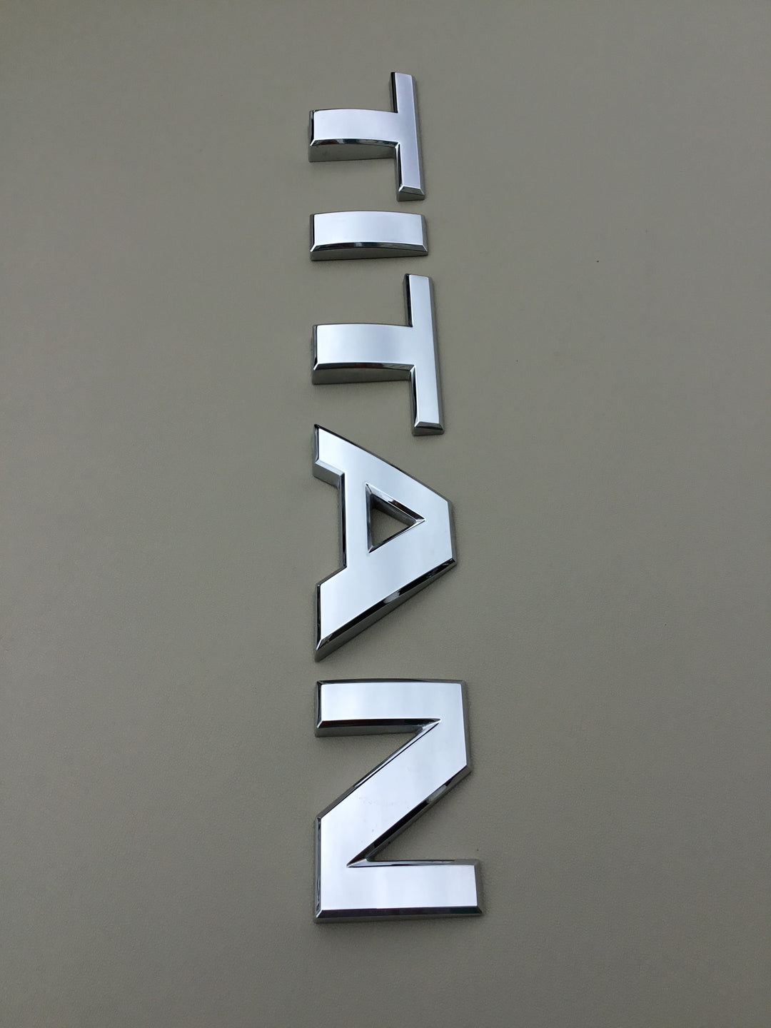 2004-2015 Nissan Titan Tailgate Emblem