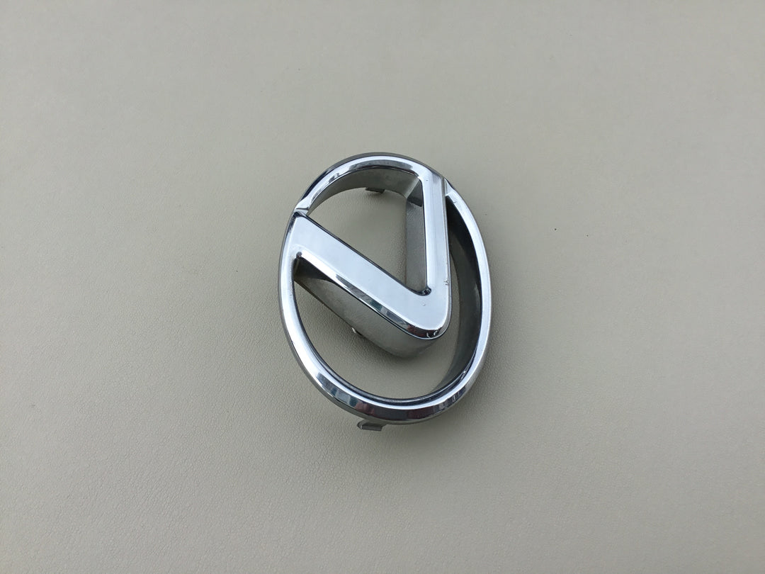 1990-1994 Lexus LS 400 Grille Emblem