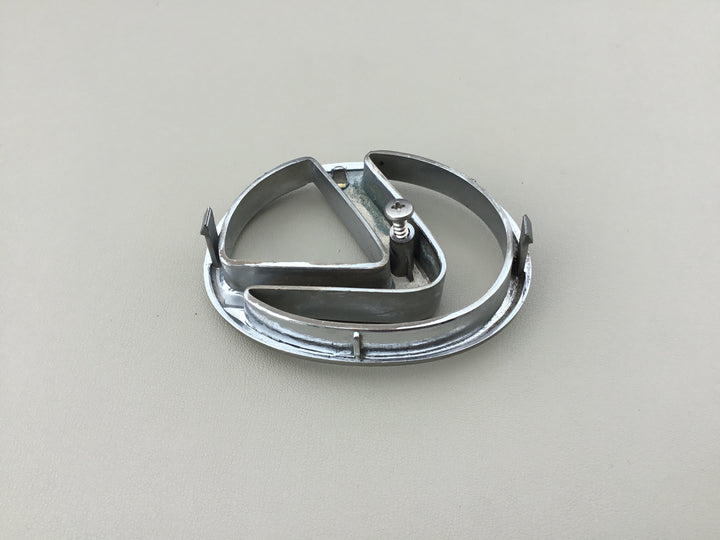 1990-1994 Lexus LS 400 Grille Emblem