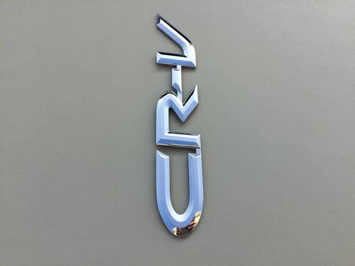 2002-2006 Honda CR-V Tailgate Emblem