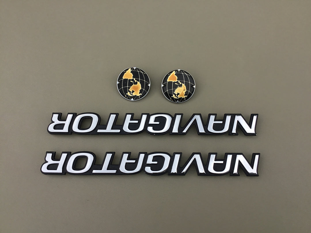 1998-2002 Lincoln Navigator Globe Door Emblem Set