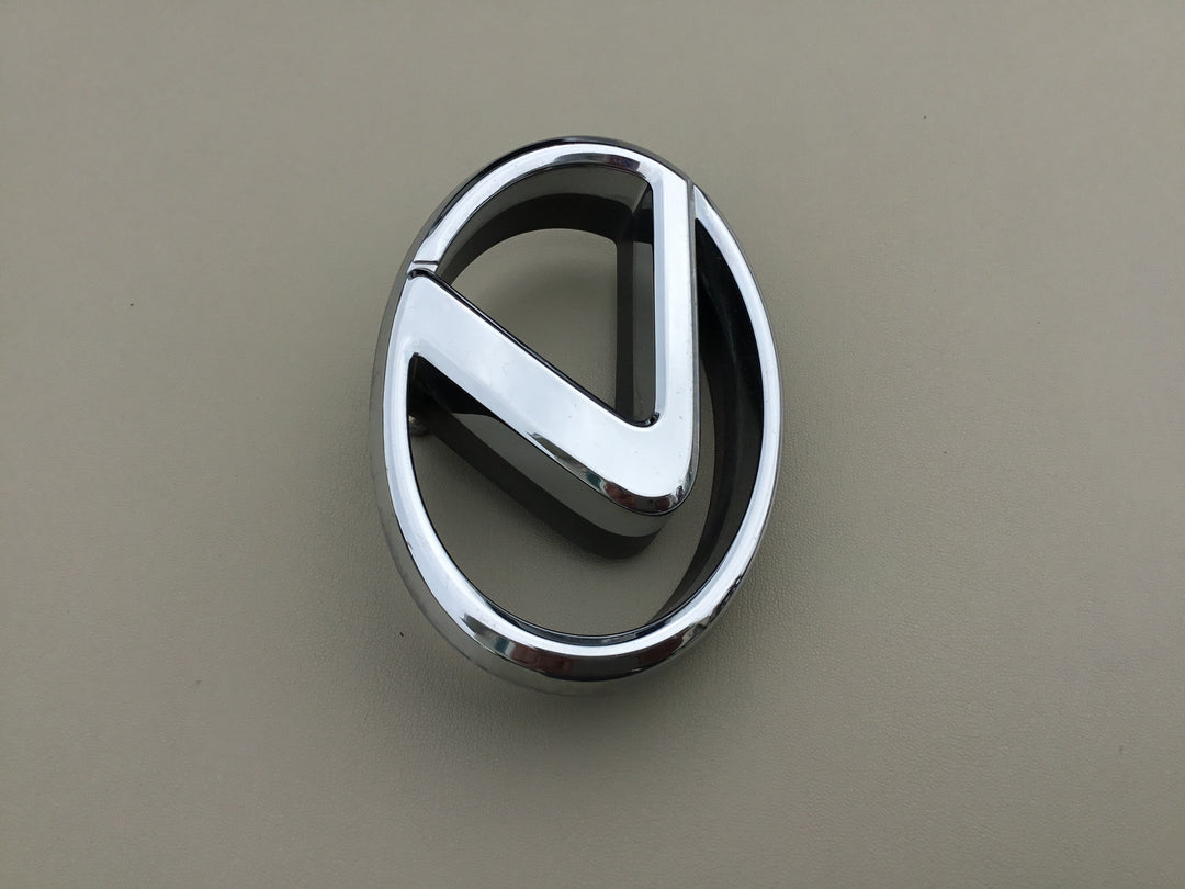 2001-2003 Lexus RX300 Grille Emblem