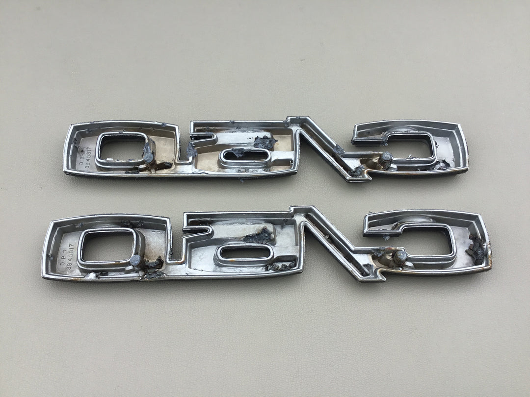 1969-1972 Chevrolet C/50 Fender Emblem Set