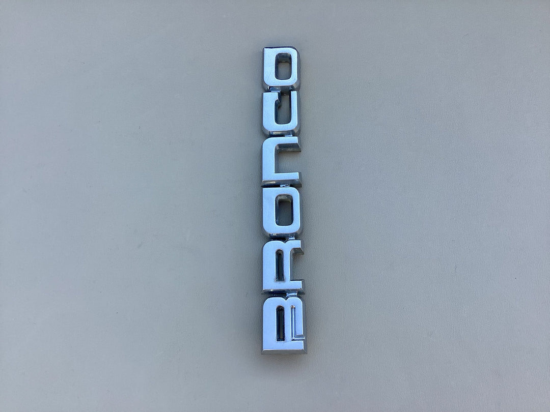1987-1991 Ford Bronco Fender Emblem
