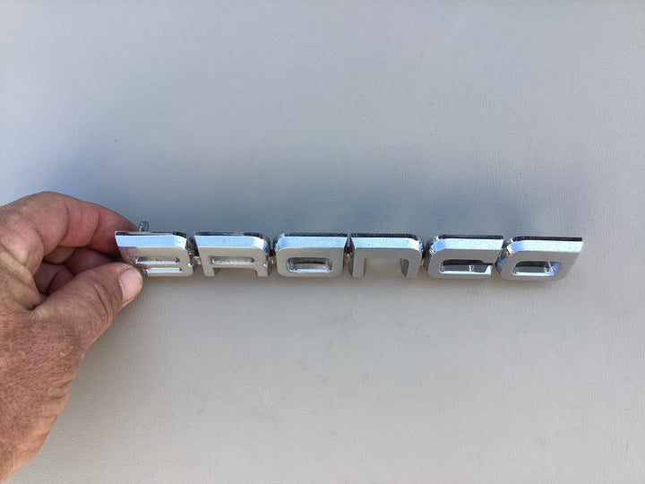 1987-1991 Ford Bronco Fender Emblem
