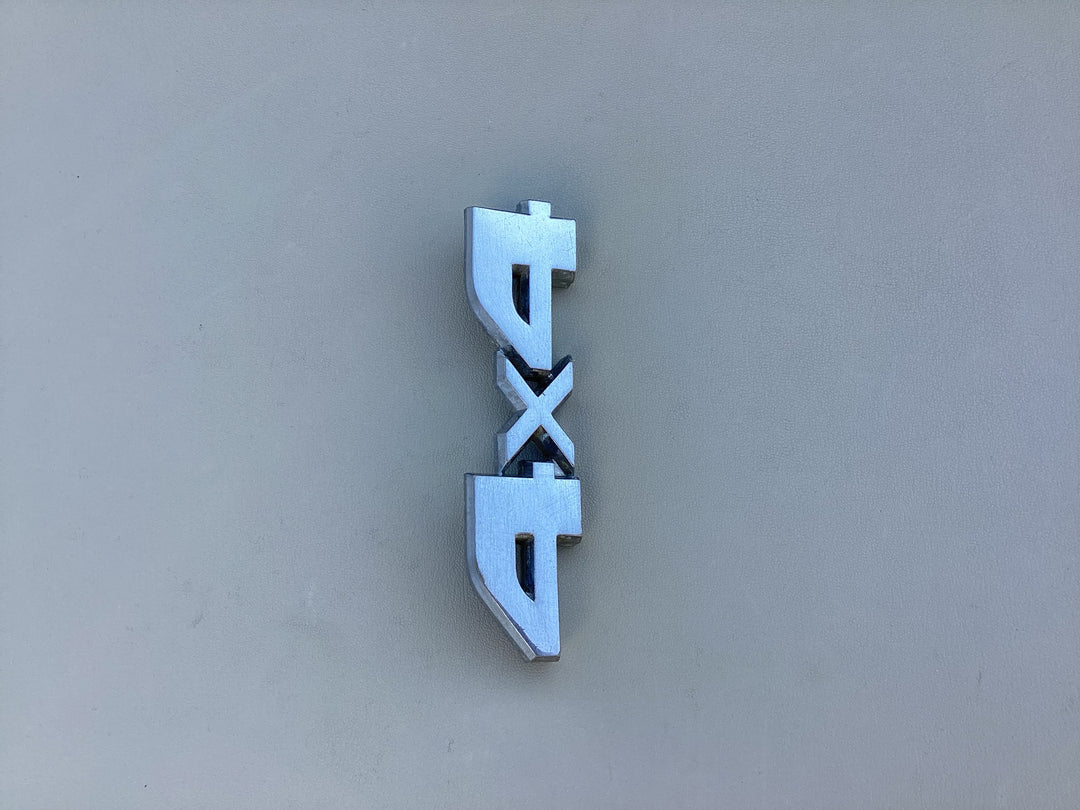 1987-1991 Ford Bronco 4X4 Front Emblem
