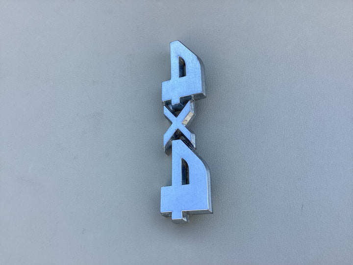 1987-1991 Ford Bronco 4X4 Front Emblem