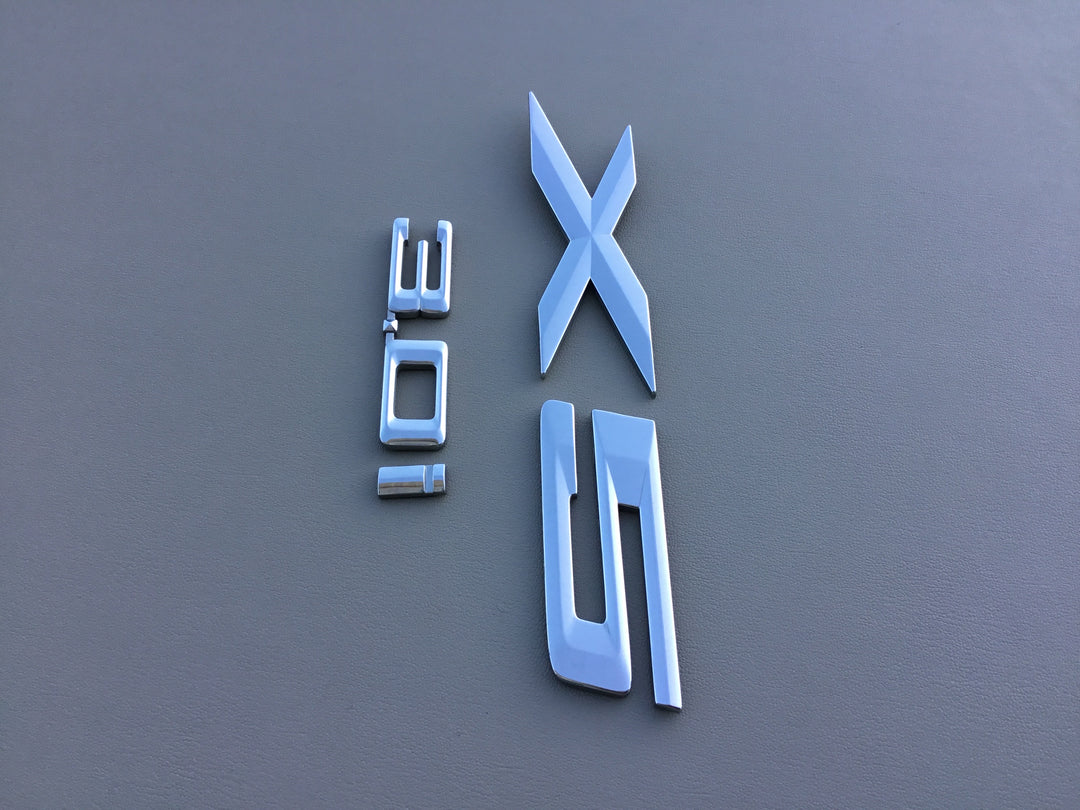 2000-2006 BMW X5 3.0i Tailgate Emblem Set