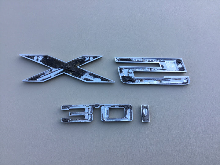 2000-2006 BMW X5 3.0i Tailgate Emblem Set
