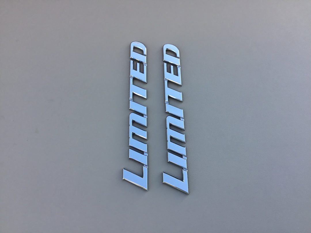 2001-2007 Toyota Highlander Limited Fender Emblem Set