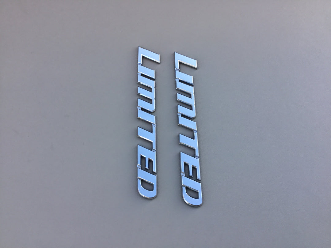 2001-2007 Toyota Highlander Limited Fender Emblem Set