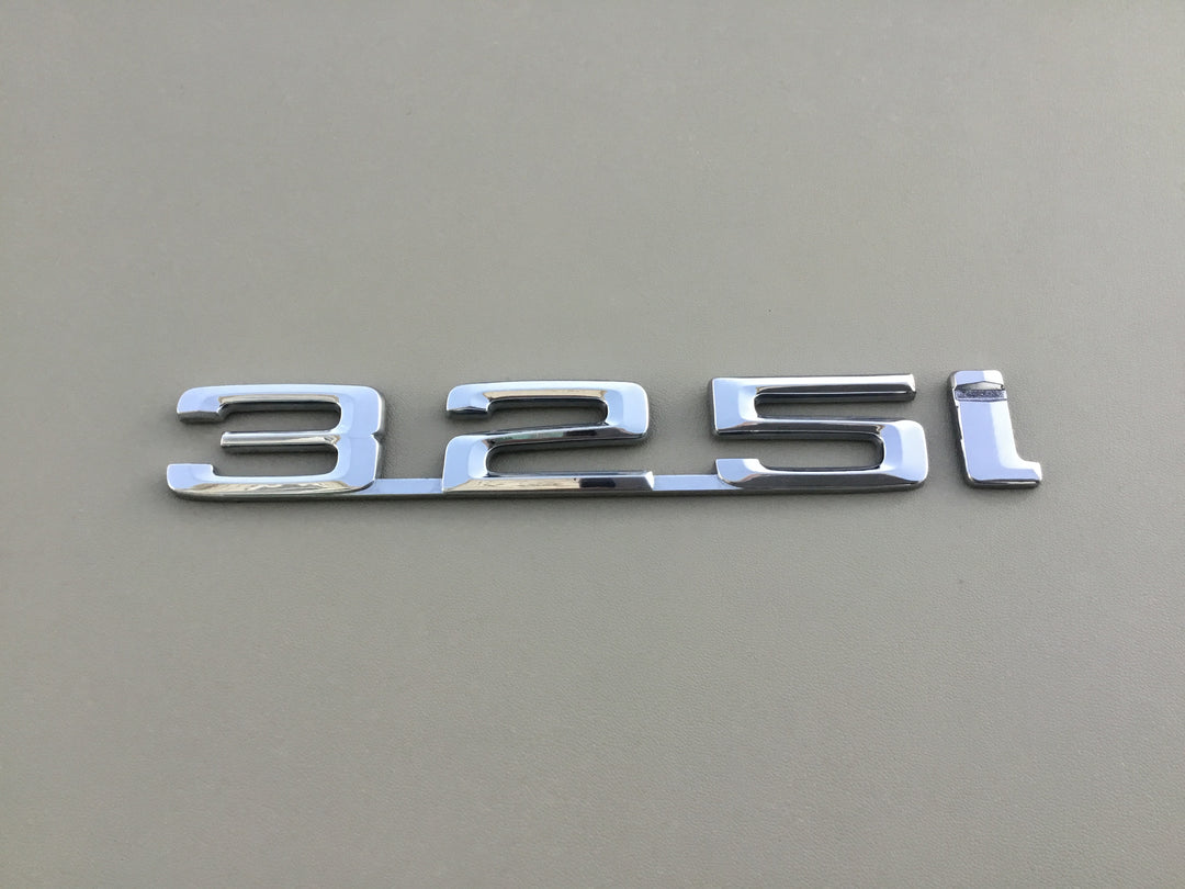 1984-1992 BMW 325i Trunk Emblem