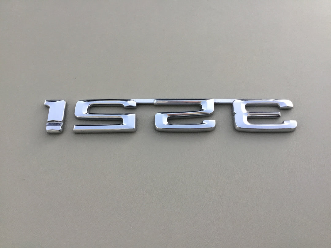 1984-1992 BMW 325i Trunk Emblem