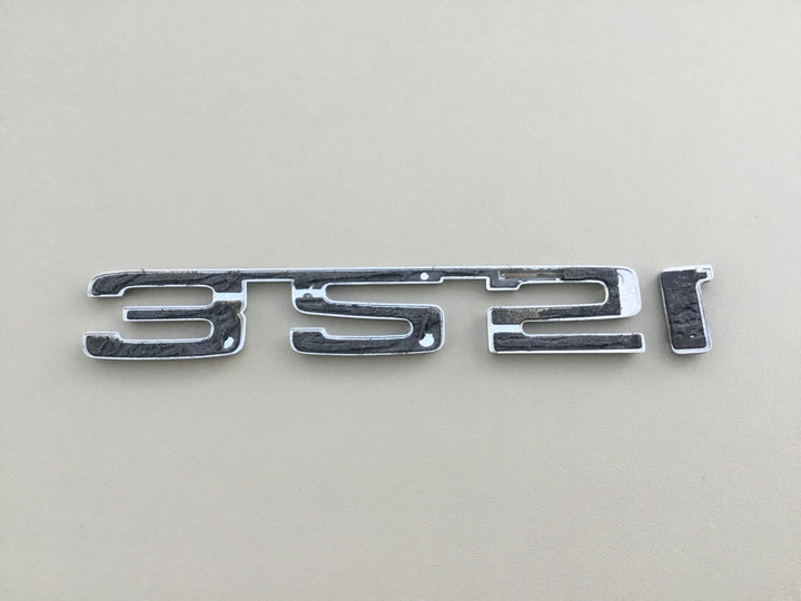 1984-1992 BMW 325i Trunk Emblem