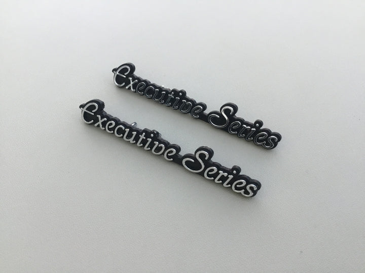 1998-2002 Lincoln Town Car Executive Series Side Emblem Set