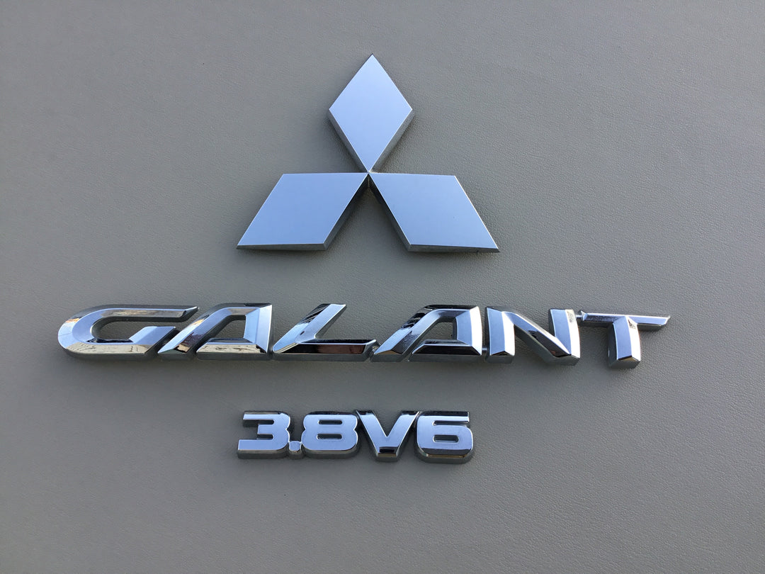 2004-2006 Mitsubishi Galant 3.8 V6 Trunk Emblem Set