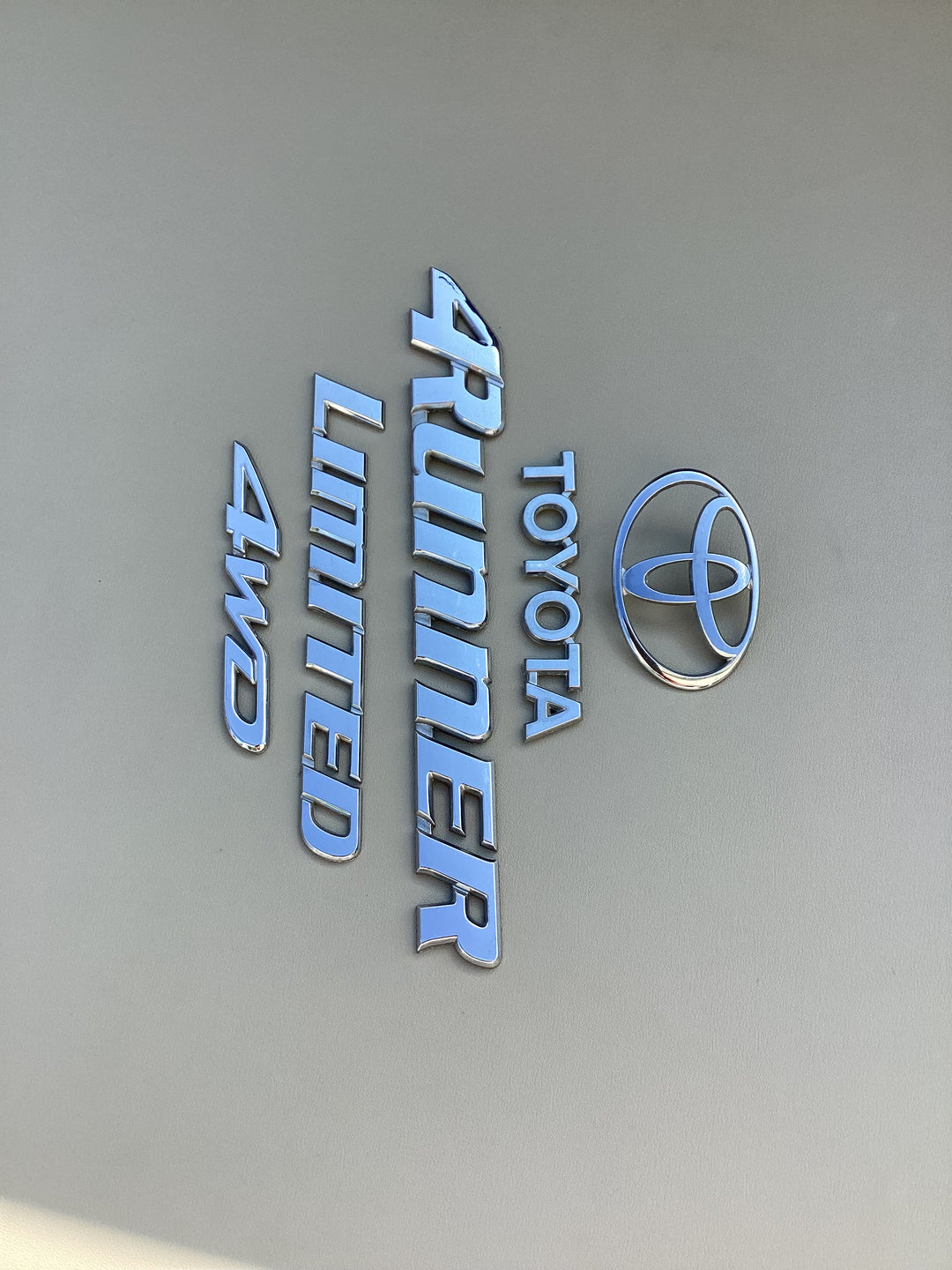 1996-2002 Toyota 4Runner Limited 4WD Tailgate Emblem Set