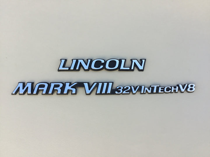 1996 Lincoln Mark VIII 32V InTech V8 Trunk Emblem Set