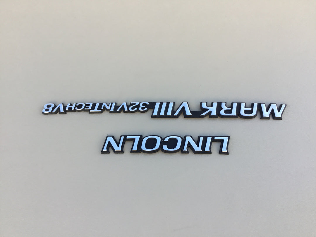 1996 Lincoln Mark VIII 32V InTech V8 Trunk Emblem Set