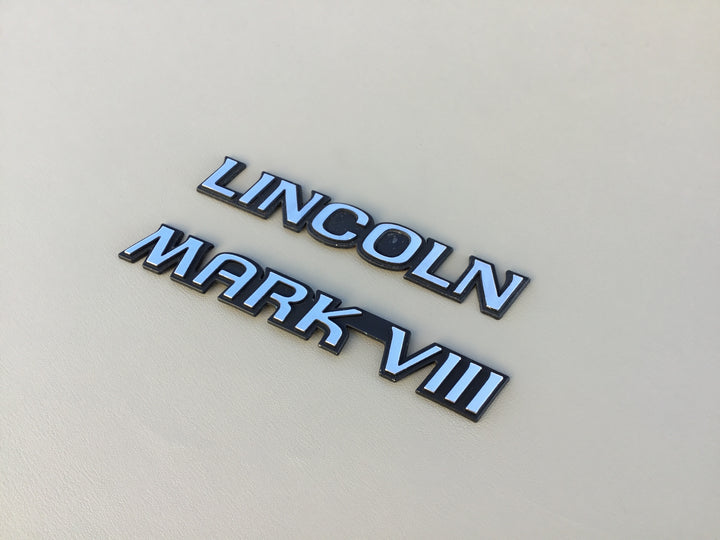 1993-1995 Lincoln Mark VIII Trunk Emblem Set