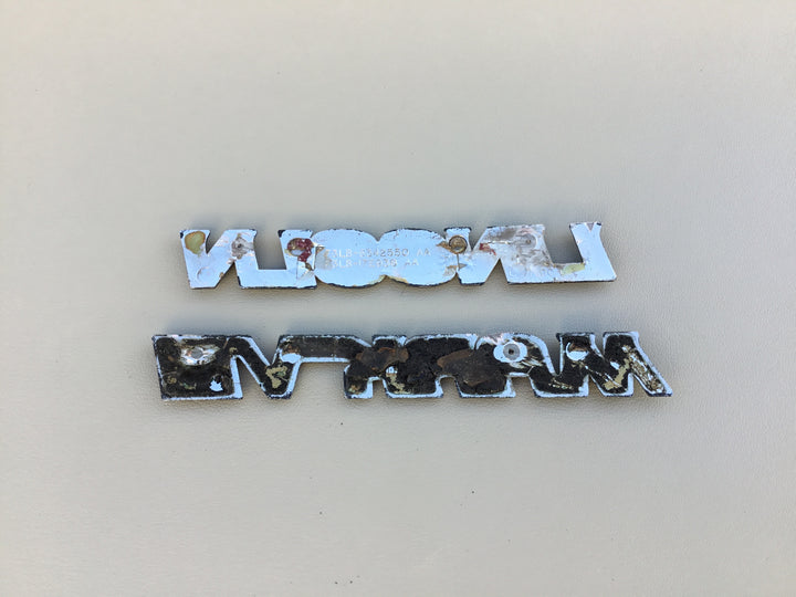 1993-1995 Lincoln Mark VIII Trunk Emblem Set