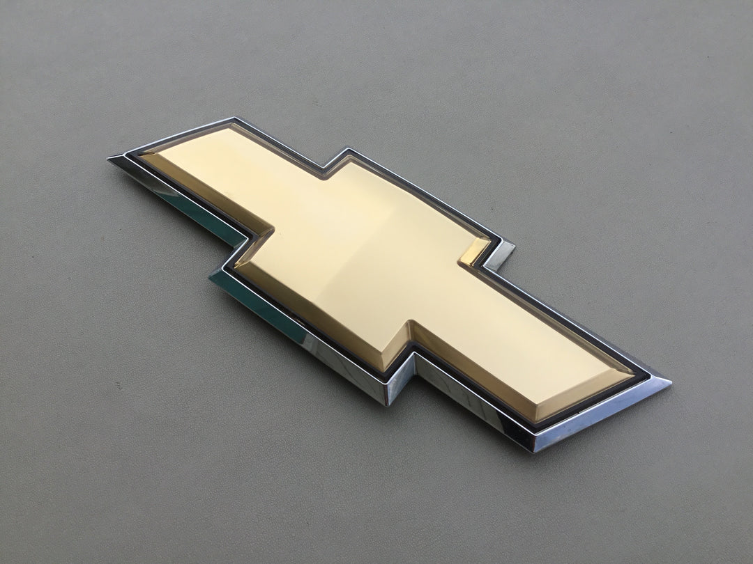 2007-2013 Chevrolet Avalanche Bowtie Tailgate Emblem
