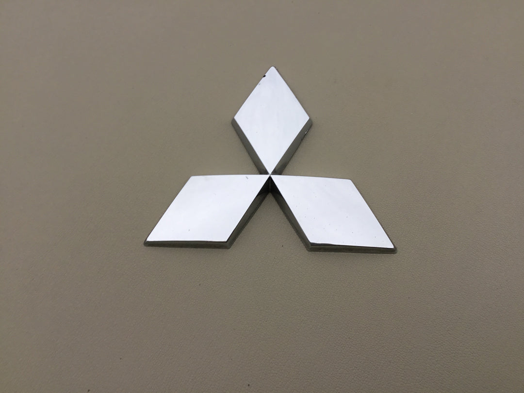 2013-2015 Mitsubishi Outlander Sport Grille Emblem