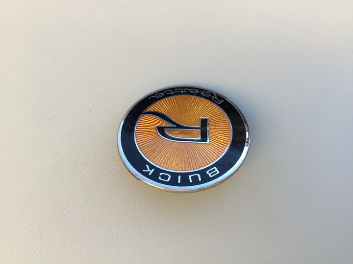 1988-1991 Buick Reatta Front Hood Emblem