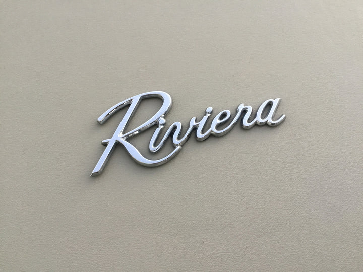 1990-1993 Buick Riviera Side Quarter Panel Emblem