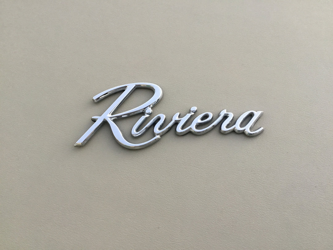 1990-1993 Buick Riviera Side Quarter Panel Emblem