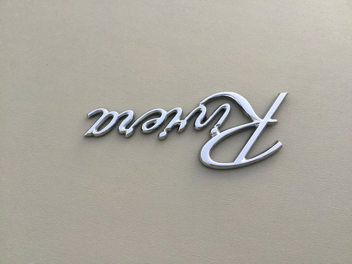 1990-1993 Buick Riviera Side Quarter Panel Emblem