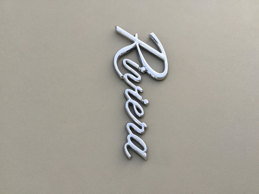 1990-1993 Buick Riviera Side Quarter Panel Emblem