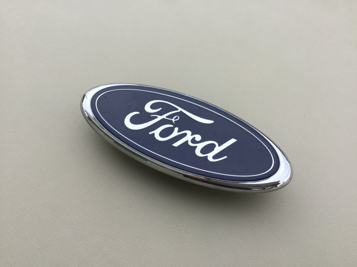 1998-2002 Ford Ranger Grille Emblem