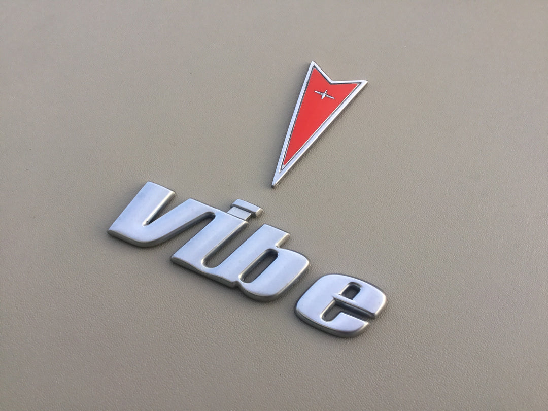 2003-2008 Pontiac Vibe Tailgate Emblem Set