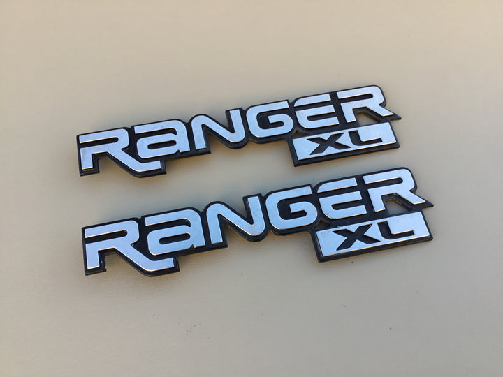 1998-2005 Ford Ranger XL Fender Emblem Set