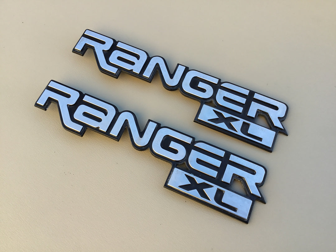 1998-2005 Ford Ranger XL Fender Emblem Set