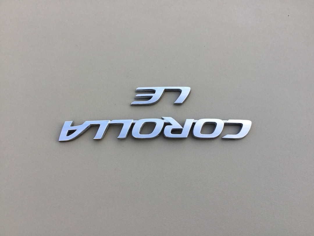 2014-2018 Toyota Corolla LE Trunk Emblem Set